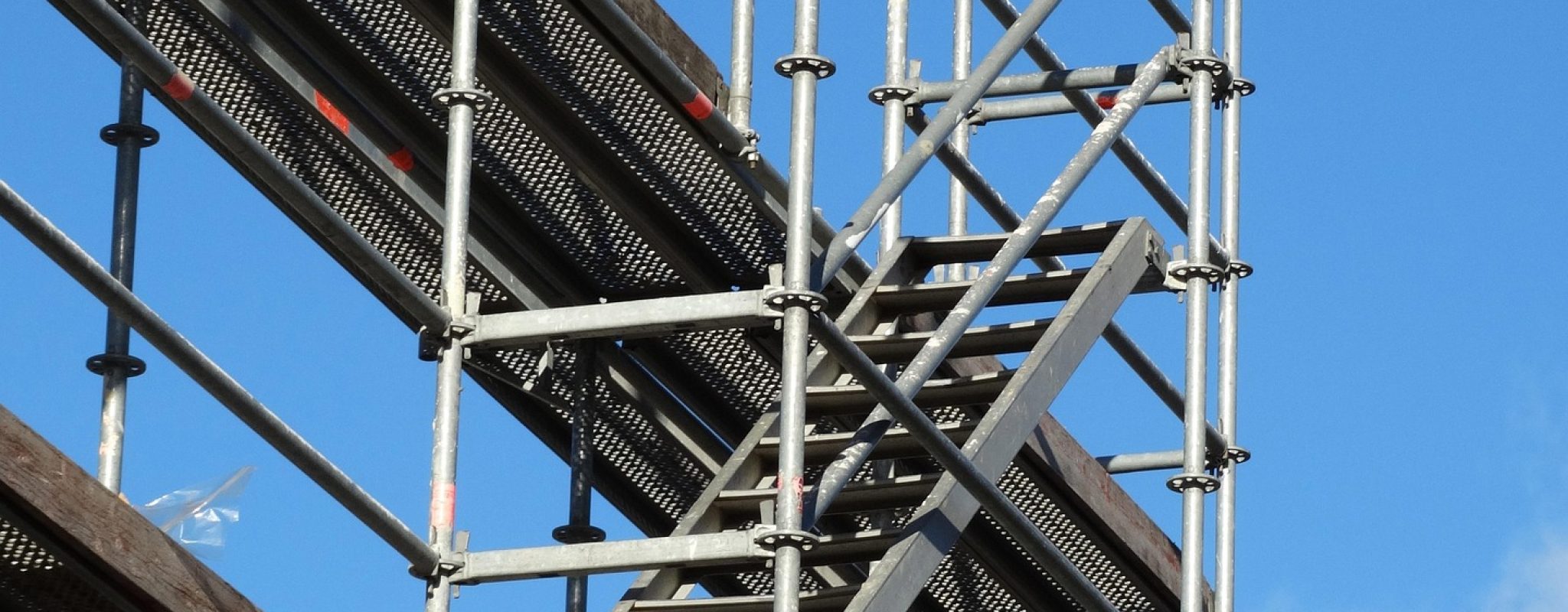 scaffolding-595608_1920